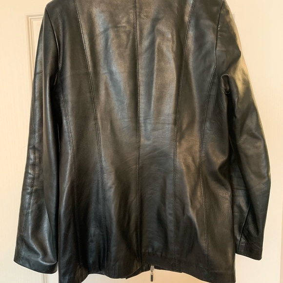 Danier Black Leather Mock-Neck Jacket - Picture 3 of 8